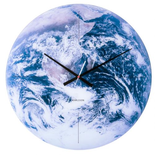 Karlsoon Earth